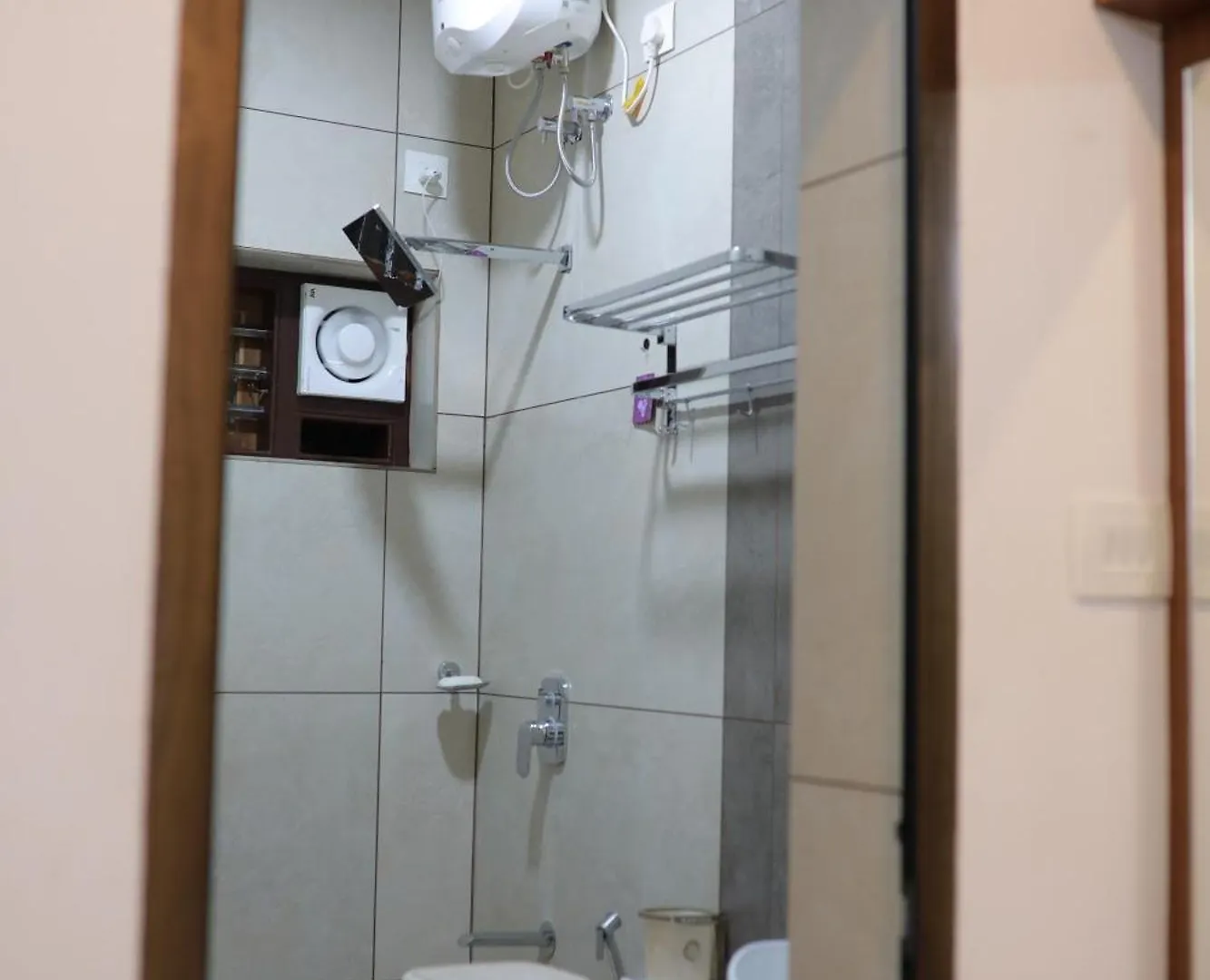 Petals Apartment Kuthuparamba