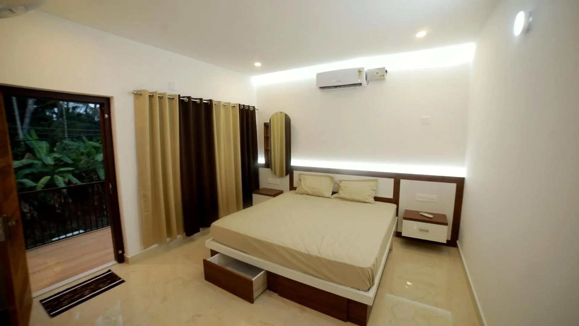 Petals Apartment Kuthuparamba